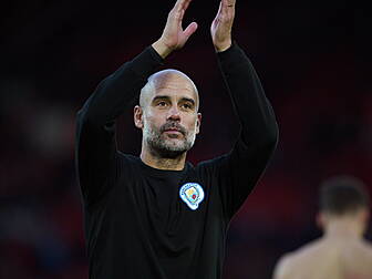 Pep Guardiola criticises refer...